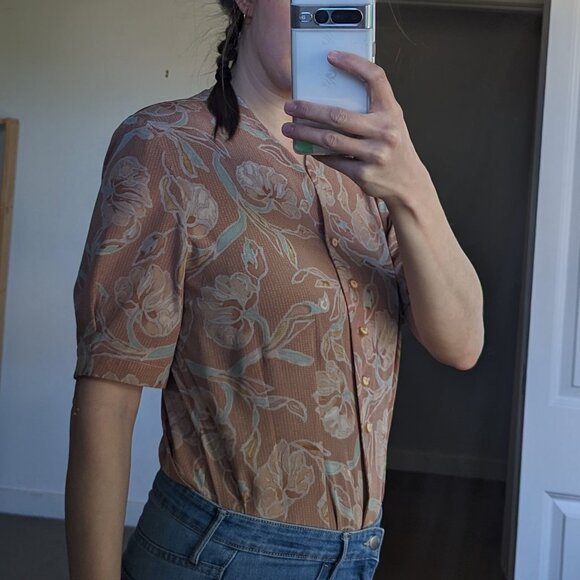 Stunning floral vintage button down shirt, short sleeve, Jouve, size 8 US - Picture 6 of 14
